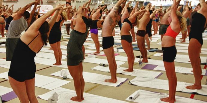 Kilo kaybı için Bikram yoga